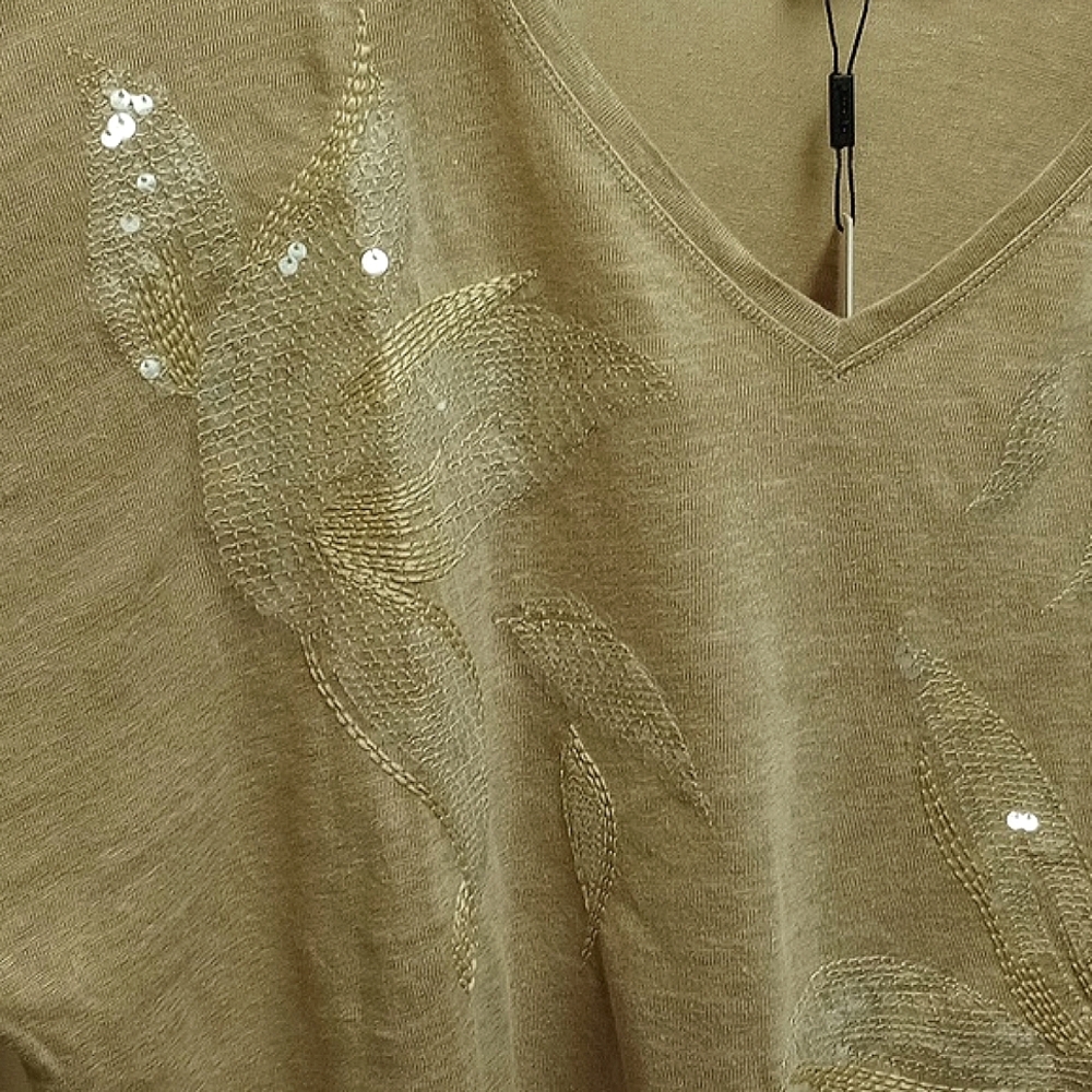 🆕 CHICO'S TAN BEIGE LINEN SHORT SLEEVE WOMEN'S SHIRT WITH FLORAL SEQUIN DESIGNS - Picture 3 of 9